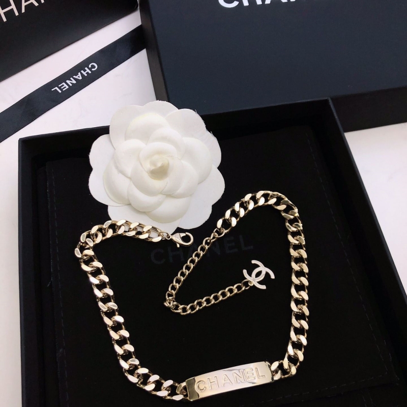 Ch**el necklaces